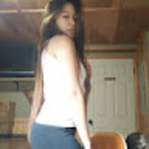 Meet your Posher, Noemi